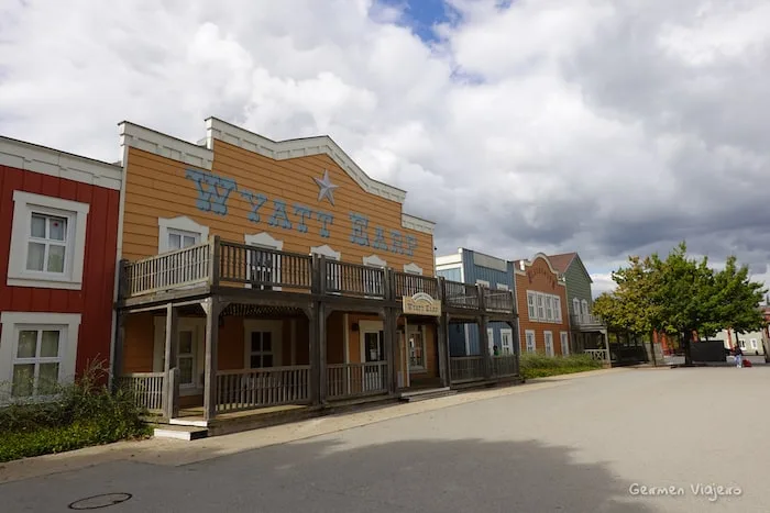hotel cheyenne disney