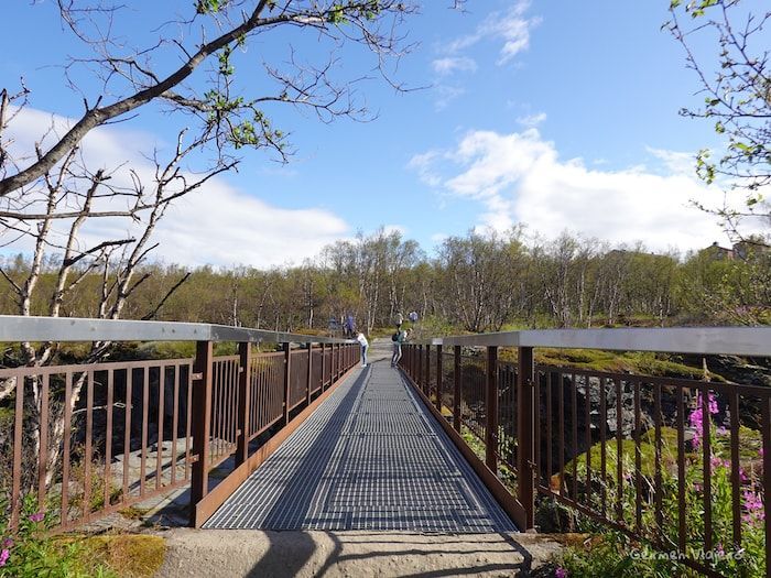 Puente sobre el Cañón del Abisko