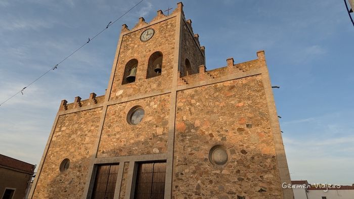 ruta por pueblos con castillos en furgoneta camper